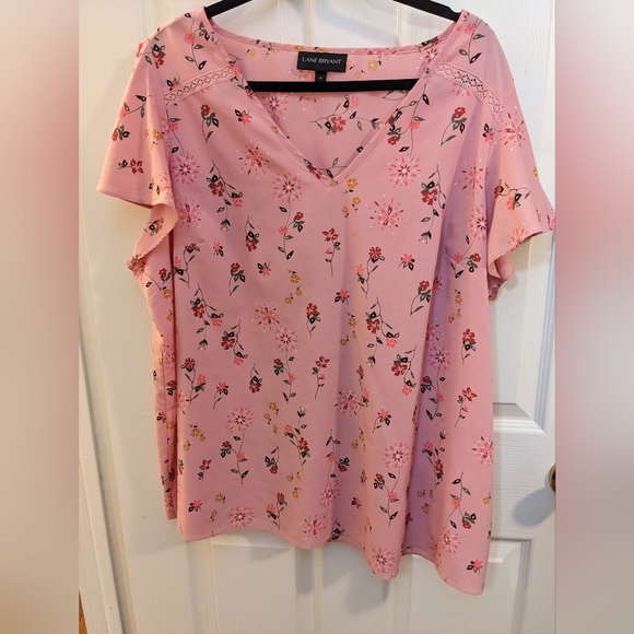 Lane Bryant Tops - ⭐ 5/$25 Lane Bryant blouse